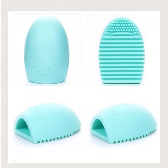 Got one? Mint Green Makeup brush cleaner