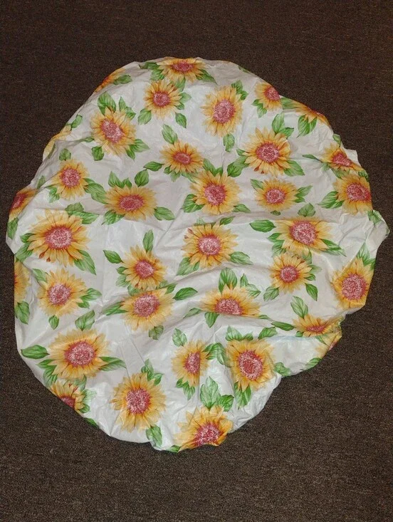 Like New Vinyl Tablecover