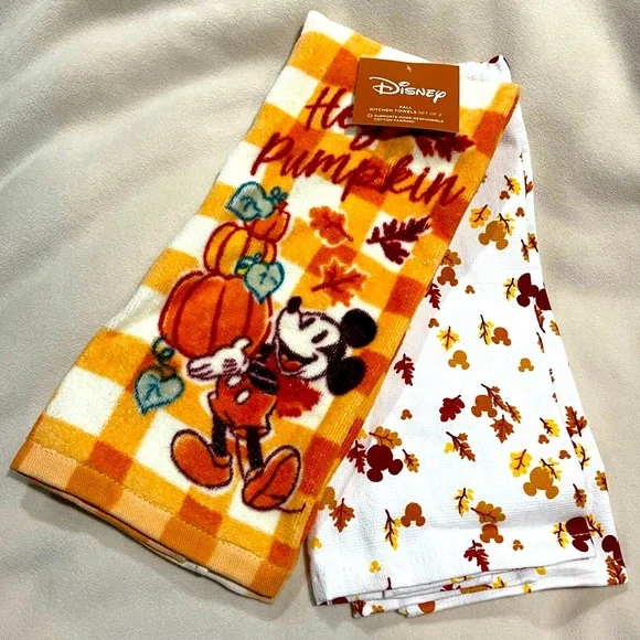 NWT Disney Kitchen Towels‎