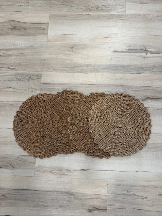 Hearth & Hand Round Woven Brown Natural Placemats Set