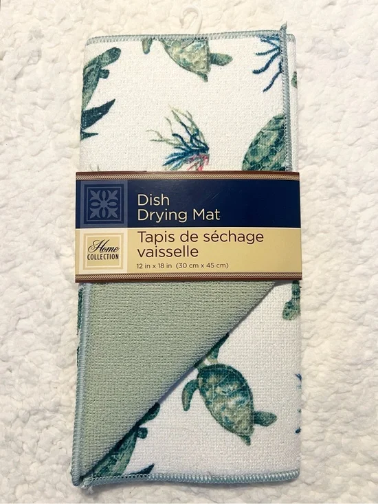 Home Collection Sea Turtle Dish Drying Mat in Green and White
