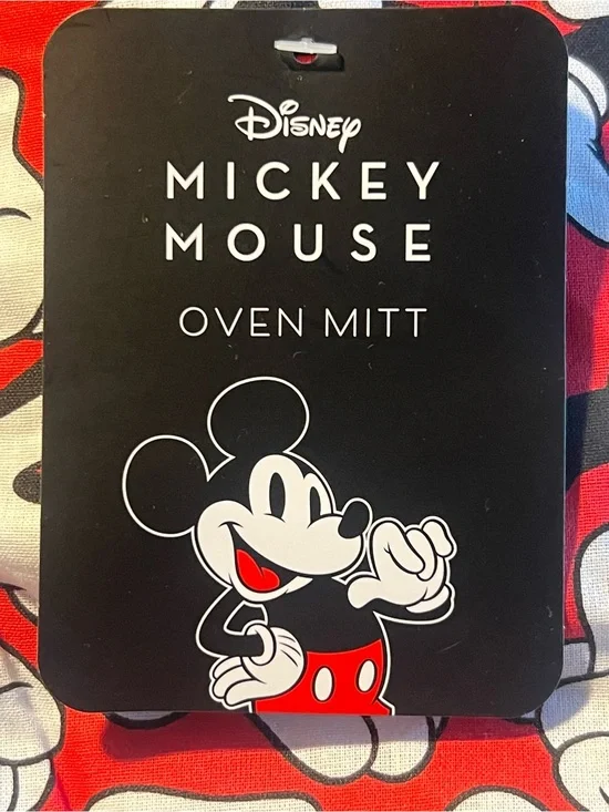 Mickey Mouse Oven Mitt - Disney