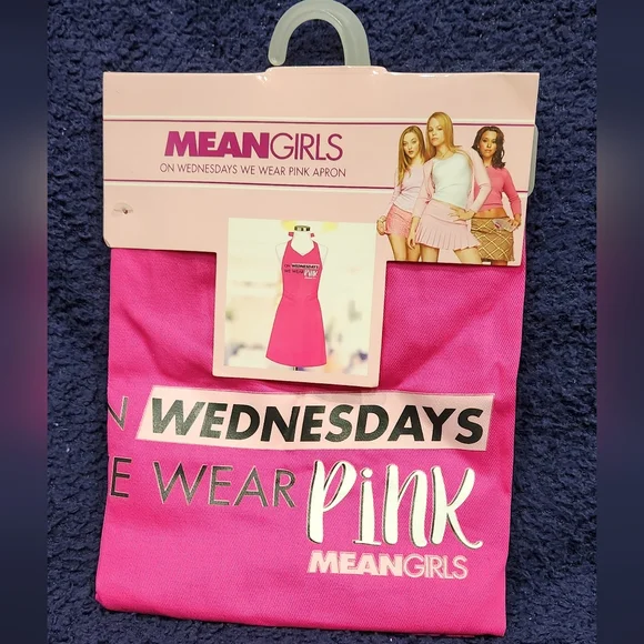 NWT Mean Girls adult pink apron