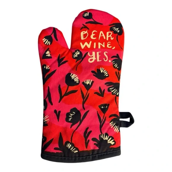 Blue Q “Dear Wine, Yes” oven mitt New With Tags