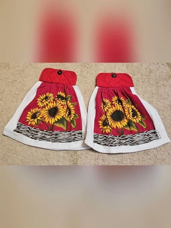 2 Handcrafted Potholders Attached To Towels | Red, White, Yellow | Sunflowers