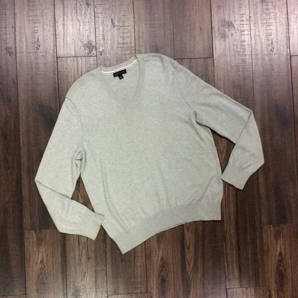 Banana Republic Cashmere Blend Sweater