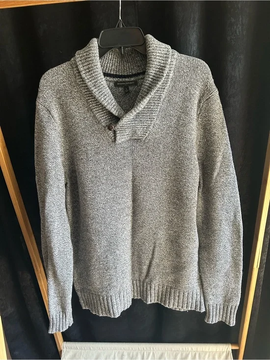 Banana Republic Men’s Gray Shawl Turtleneck Sweater