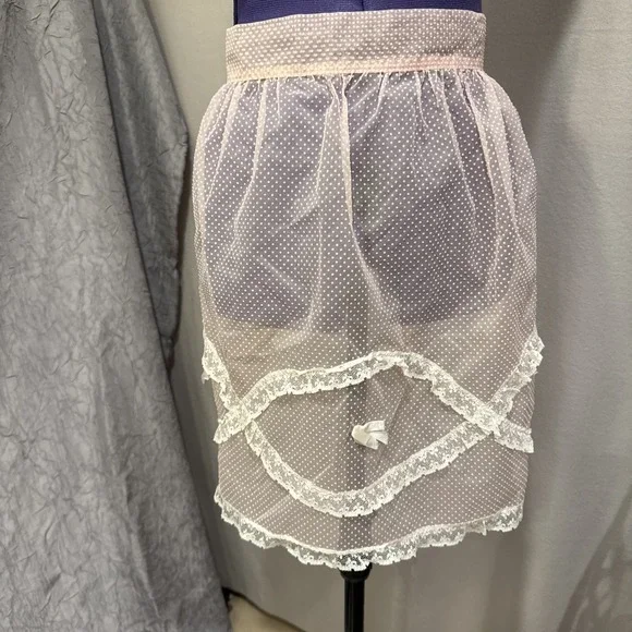 Vintage 1950's Demure‎ Light Pink Half Apron Organza and Lace Sheer Lace Pocket