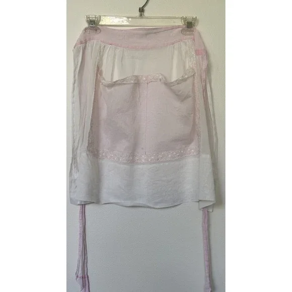 Vintage 1950's Half APRON, Hostess Apron Pink Sheer with Lace, Pockets