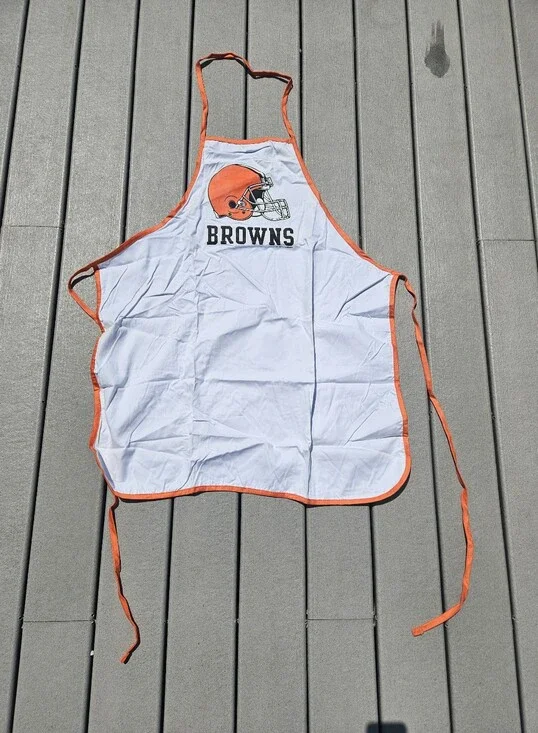 Cleveland Browns NFL Apron - Official Fan Gear for BBQ, Tailgating & Grilling