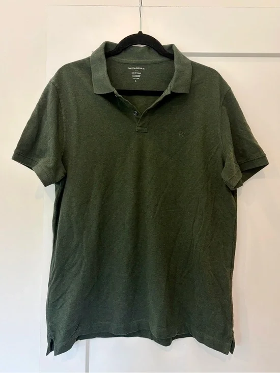 Banana Republic Men’s Dark Green Polo Shirt