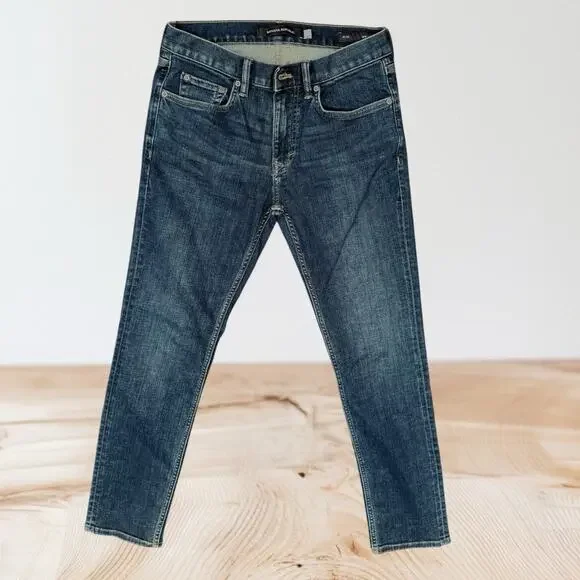 Banana Republic Jeans Men's 29 X 30 Rapid Movement RMD‎ Slim Fit Dark Wash EUC