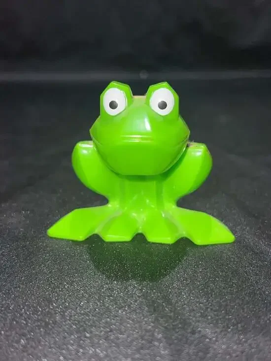 2000 Wendy's Frogger 2 Promotional LCD Handheld Toy