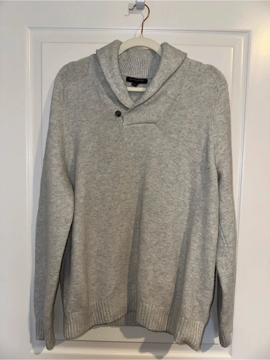 Banana Republic Light Gray Turtleneck Button-Accent Sweater - Men's