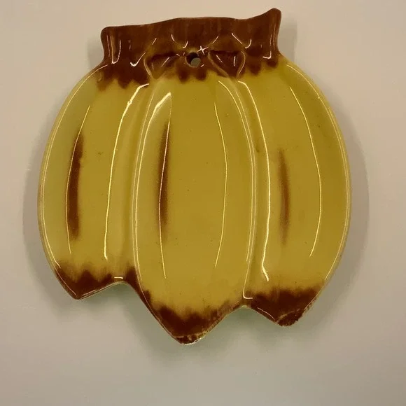 Vintage Banana Bunch Spoon Rest Ceramic Yellow 5.5x5in