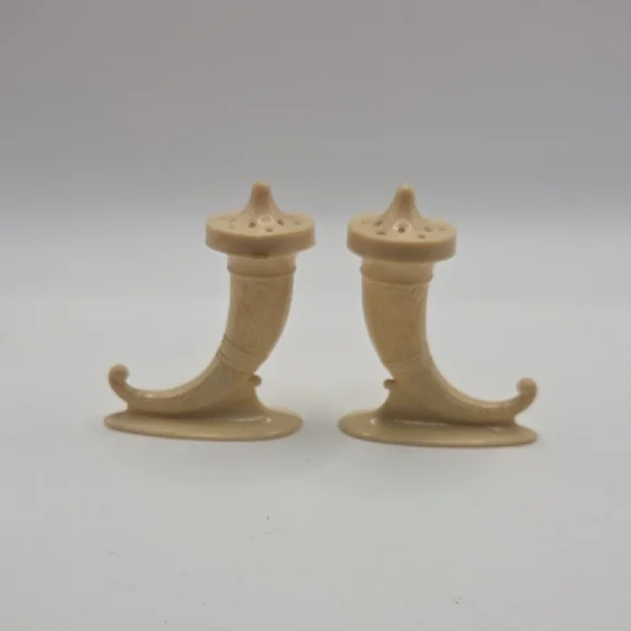 Salt And Pepper Shaker