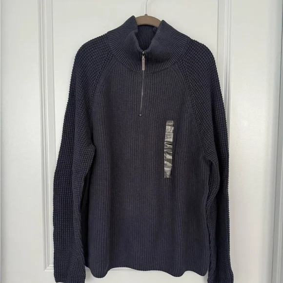 NWT Banana Republic Men's Half-Zip Sweater - Dark Navy