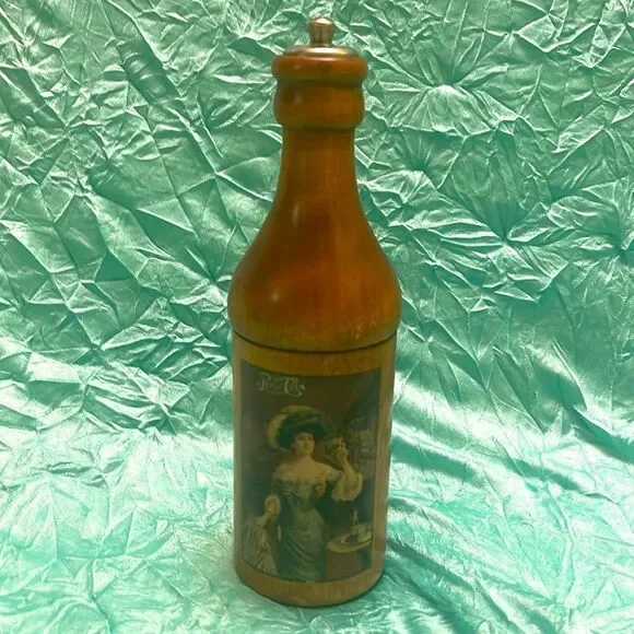 Vintage PepsiCola 1973 wooden Pepper