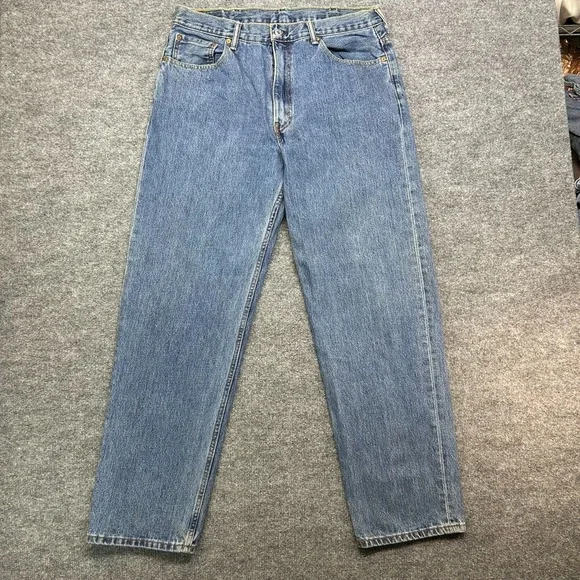 Levi's 550 Jeans Men's Blue Denim Straight Pockets Classic‎ Zip Fly - 36X33