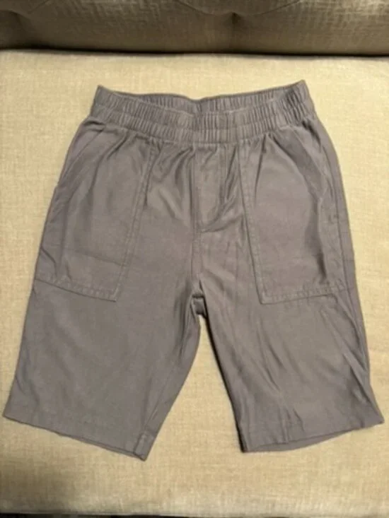 Tea Collection grey cotton shorts, Boys' size 7