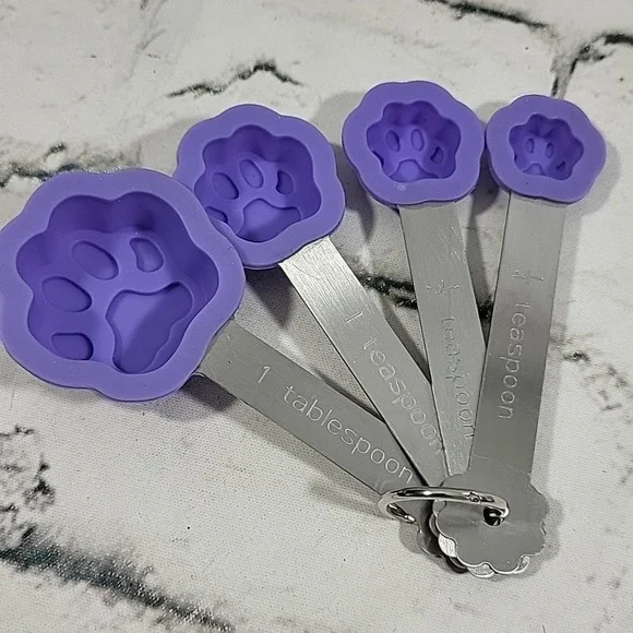 Eminent Love Measuring Spoon Set Purple Silicone Paw Print Dog/Cat Lover Kitchen