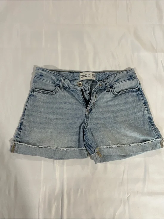 Abercrombie & Fitch kids girls blue denim shorts size 11/12