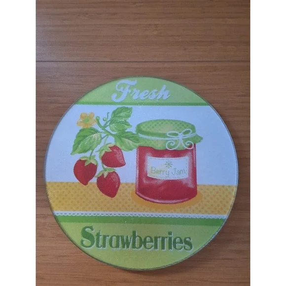 Vintage Glass Strawberry Trivet.‎ Approx. 8