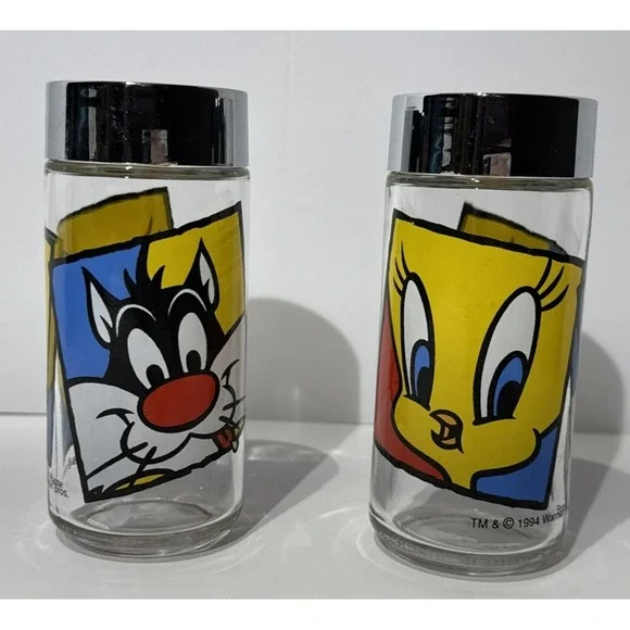 TWEETY & SYLVESTER CLEAR GLASS SALT & PEPPER‎ SHAKERS VTG