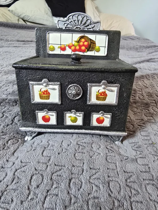 Collections Etc. Vintage Cast Iron Stove Shaped Recipe Box Kitchen Decor Black