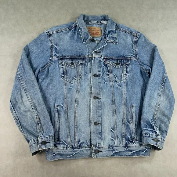 Levi's Jacket Mens Large Blue Trucker Denim Type 3 Distressed Faded Button 72334