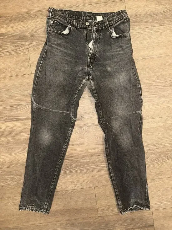 Levi’s 550 Relaxed Fit Jeans Distressed In Black Size 32Wx30L