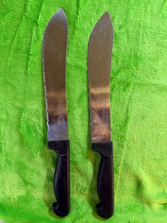 Chef Deluxe Miracle Edge Serrated Knives with Black Handles
