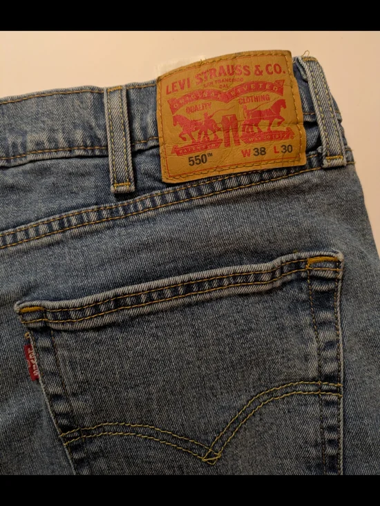Levi's 550 38x30 Relaxed Fit Men's Jeans - Blue
