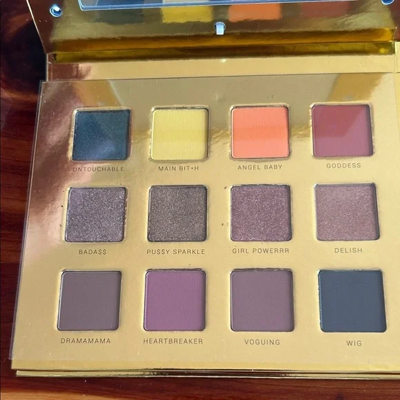 Dramatic Eyeshadow Palette by Unknown Brand