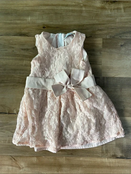 Girls' Sleeveless Lace Party Dress with Bow - Blush Pink