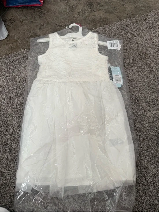 🥧Girls White Lace Tulle formal Dress lace flower details up top