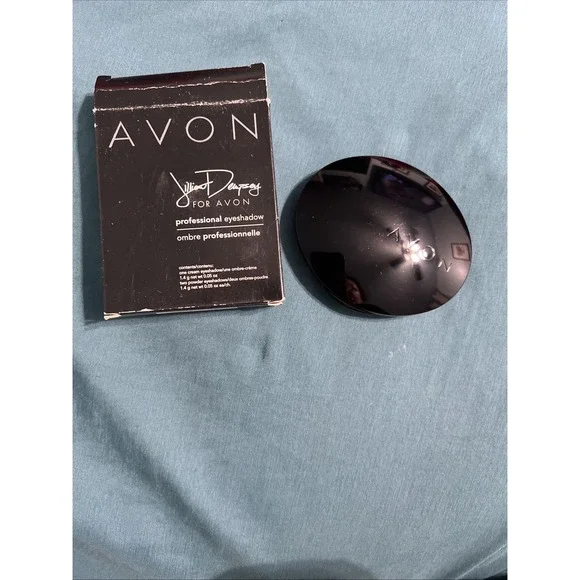 Jillian‎ Dempsey for AVON Professional Eyeshadow - ANTIQUE BRONZE