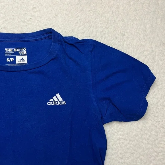 Adidas T-Shirt Mens Small‎ Blue The Go-To Tee Short Sleeve Logo Solid 4117