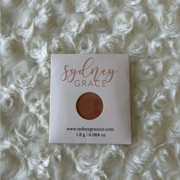 💰5/$25💰New Sydney Grace French Hens Matte Eyeshadow
