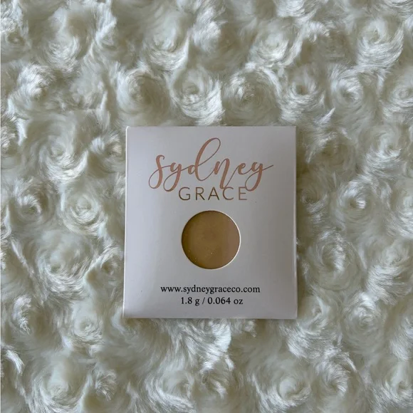 💰5/$25💰New Sydney Grace Beaches Matte Single Eyeshadow