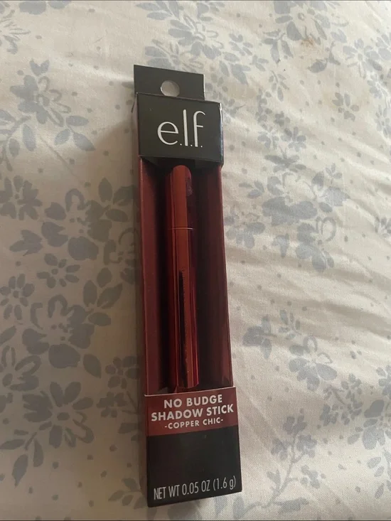 E.l.f. No budge shadow stick