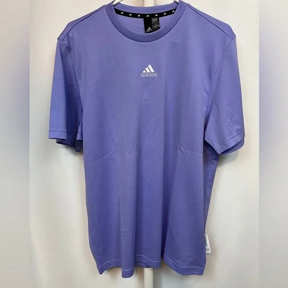NWT. Men’s Adidas Light Purple Graphic Tee Small
