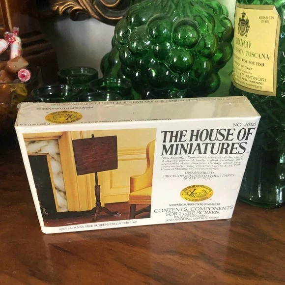Vintage Dollhouse Queen Ann Fire Screen Furniture Kit #40021