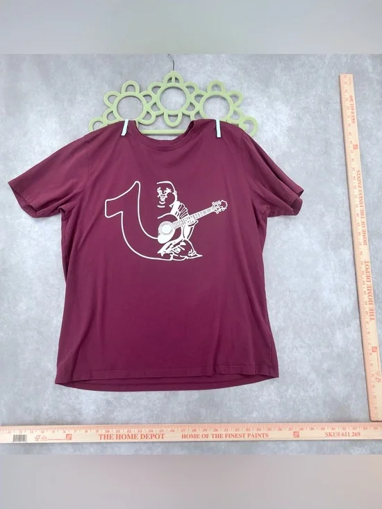 True Religion Maroon Tee with White Guitar Logo men’s XL