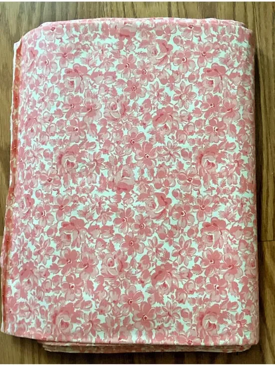 7Yds. Fabrics Daisy+ Rose Pattern Pink & White Made in Usa   MDG (247)