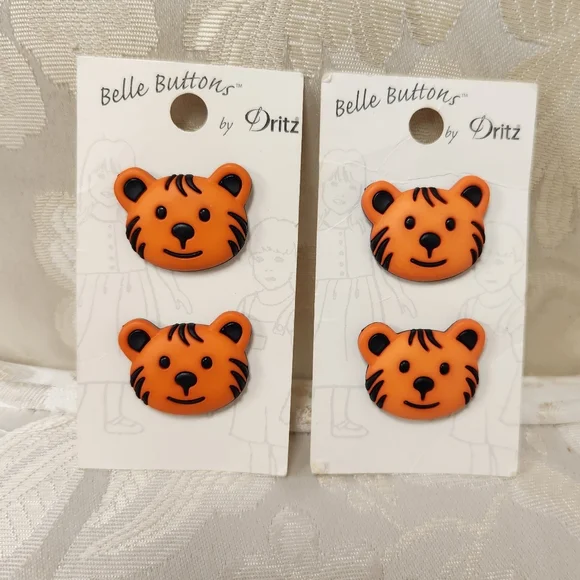 Belle Buttons By Dritz Tiger Buttons 2 Packs Of 2