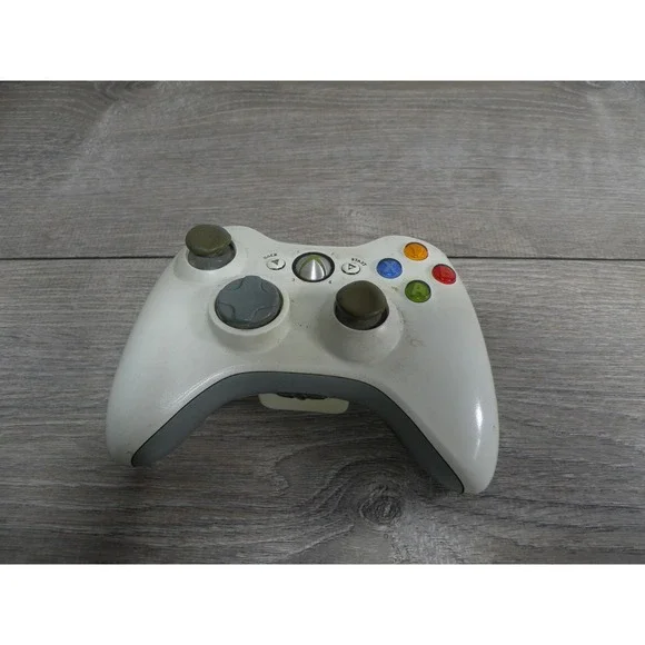 Microsoft Xbox 360 Wireless Controller White w/ Rechargeable Battery Untested