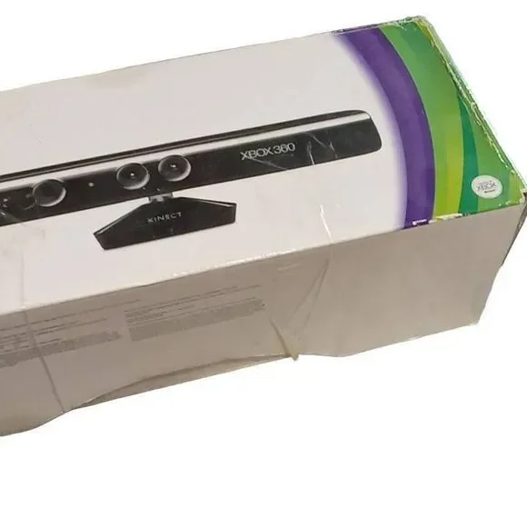 Xbox 360 Kinect Sensor with‎ Games