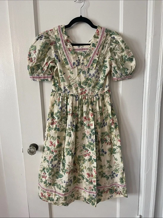 Vintage Rare Editions Gunne Sax Cottagecore Floral Puff Sleeve Dress