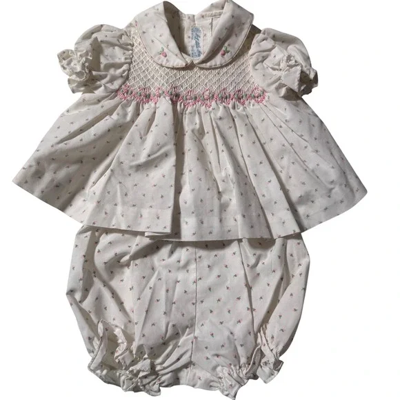 Vintage 90s Little Angel Babydoll Girls floral 3-6 month smock dress collar